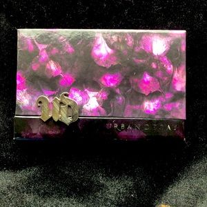 UD Shadowbox, discontinued and in Good Condition